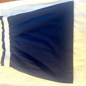 Vineyard Vines skirt